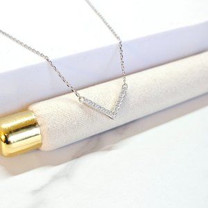 🌷925 Sterling Silver Minimalist Arrow Pendant Necklace